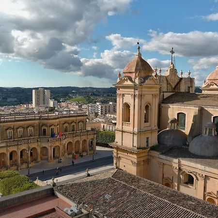 Palazzo Trigona Dependance Hotel Noto Bagian luar foto